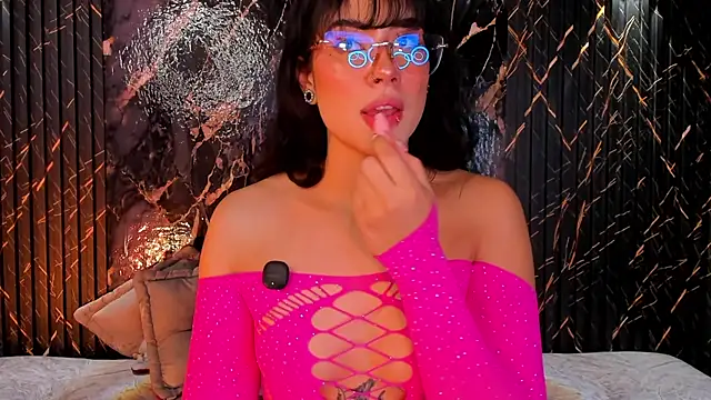 Vittoria__rossi - deep throat big dildo