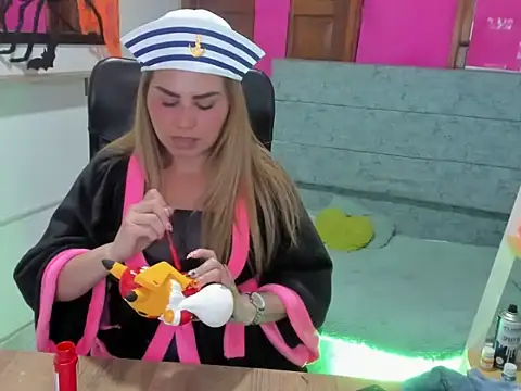 Juliata_star_33 - Oil in tits
