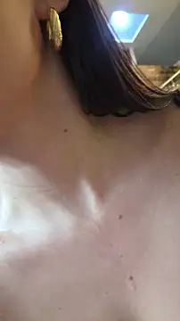 HannaBeckett - USE A BUTTPLUG AND CREAM MY ASS🤤🤤🤤