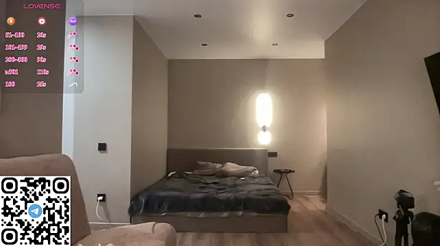 Cindy_softluv_ - slap on my wet pussy