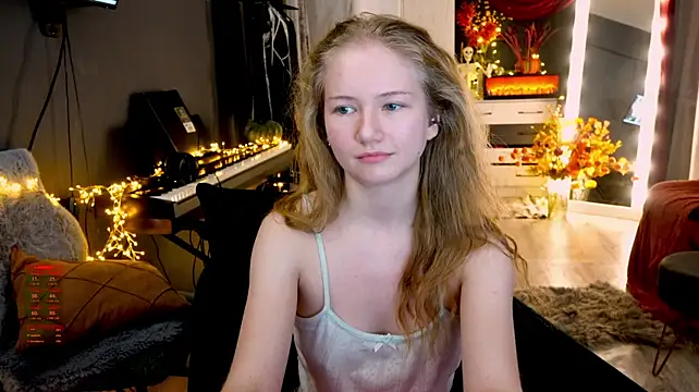 Hetaerart - Oil Show at the floor|nude