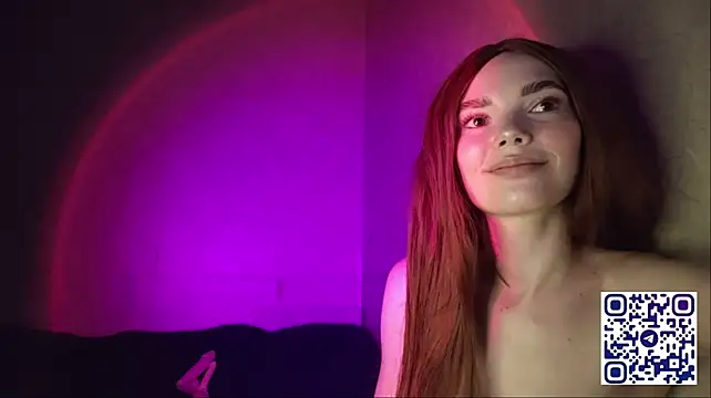 MiamiGray - riding on the dildo