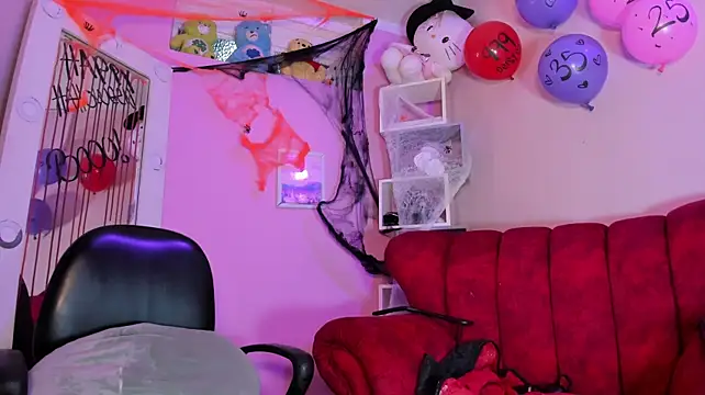 Daisy_y - whip tits + milk