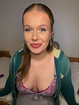 HannahMontana18 - Cum Face+Dirty Talk 1min