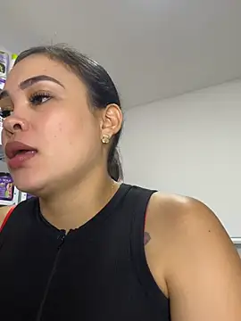 FOX_LATINA - Squirt face 💦