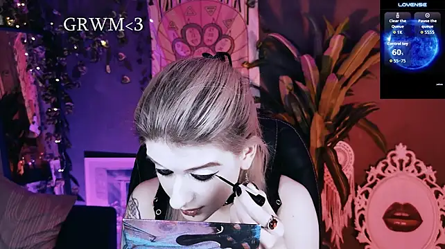Noah_ElmerX - Help a lady get electro guitar & rock on