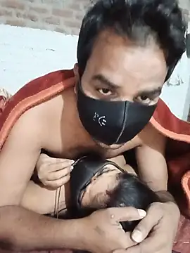 Indiansexycouple2