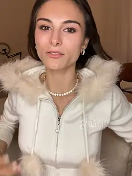 SophiiaStarr - Massage boobs 🥵