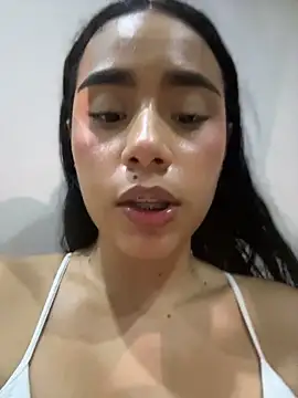 Sara-Castillo - 💦BIG SQUIRT IN THEPUBLIC BATHROOM💦💦💦