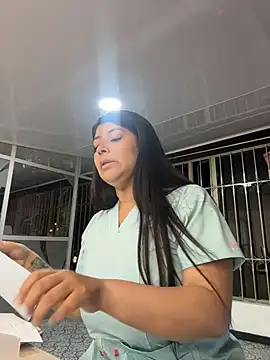 Emilyjohanson - Secretaría en spa boobs i like adrenalin