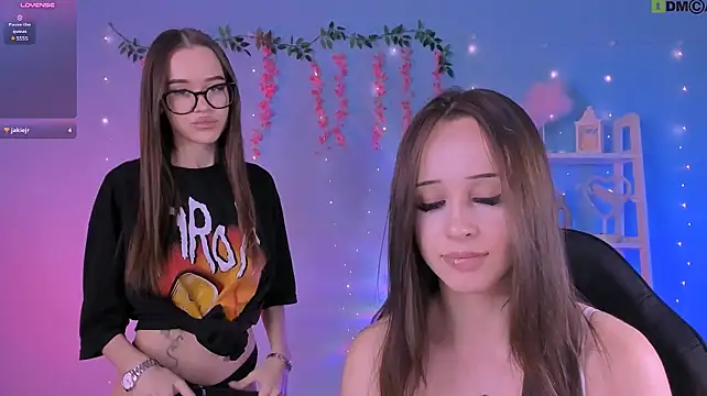 Eira_mouse - Flash Ass 2 Girls