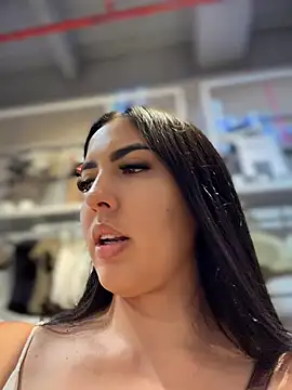 I_AM_SOPHIE_ - NAKED IN THE DRESSING ROOM OF THE CC