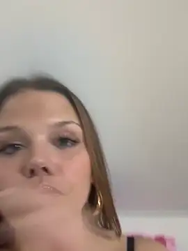 LanaBlue18 - Handbra 1min <3