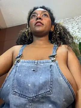 Nicollesofia2 - out,bounce and suck tits