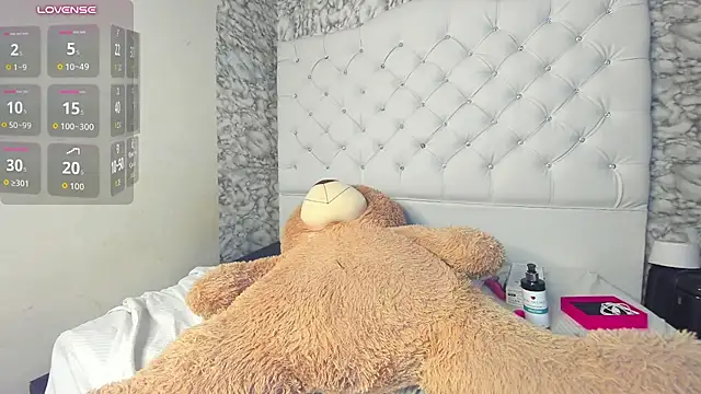 Latina_marcela1 - doggy style + fingers 🍑🤤