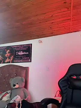Valentinaa_amado - full naked+big squirt😈👄