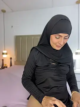 Aisha_k - Hard spankings x10