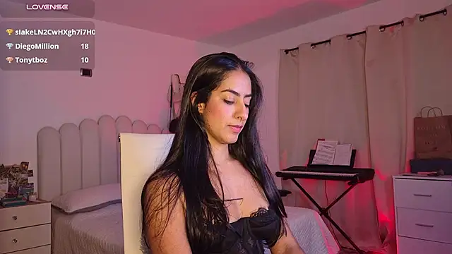 Brown_skin11 - Naked and nipple clamps