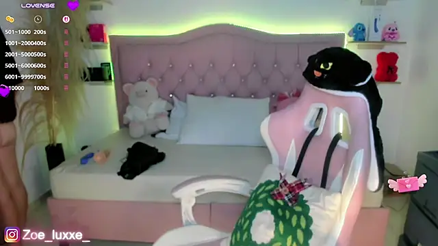 Zoe_Luxxe_ - oil and ride your cock🔥🥵