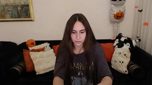 AliceKolltt - strip
