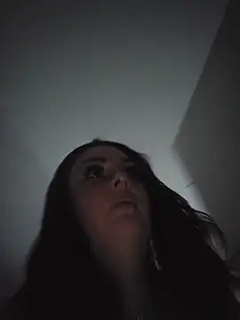 BaddieBellaUK - Spanks & Plug Butt