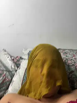 Miss_sarika76 - Boobs oil show