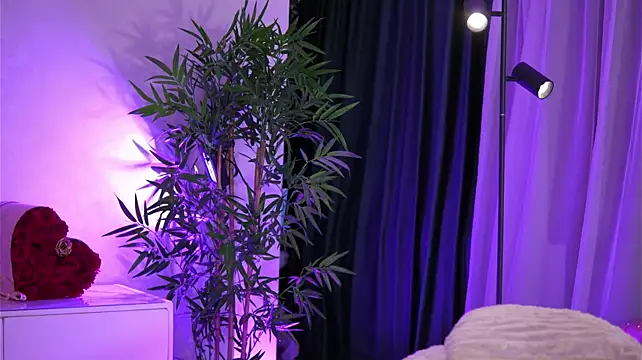 JessyKisss - Pussy play Acton 🥵😳