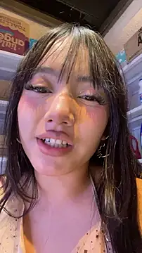 MayyBonita - FLASH ASSHOLE + SPANK ASS WHIT OIL