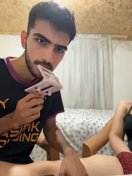 Deloreann - öpüşme kiss