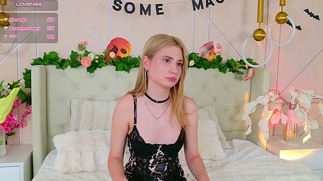 JadenLove_ - hand in panties
