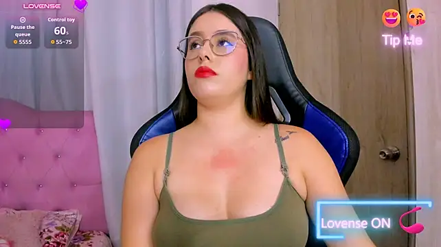 ParisShayk - DANCE NAKKED SEXY🔥😈