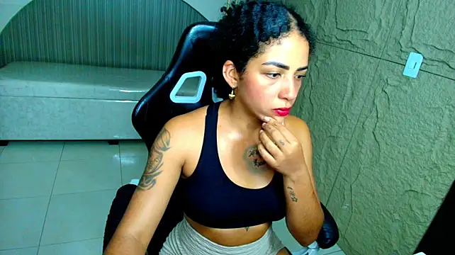 Tiffany__r - FULL NAKED