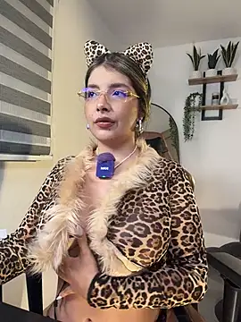 LisaMonroe_ - Sexy dance total naked🐰