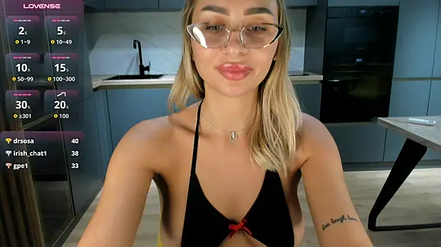 SaraShine_ - dildo play at goall