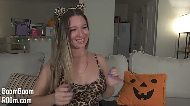 Boomboomr00m - Naked Twerk + Pole Dance 🪩
