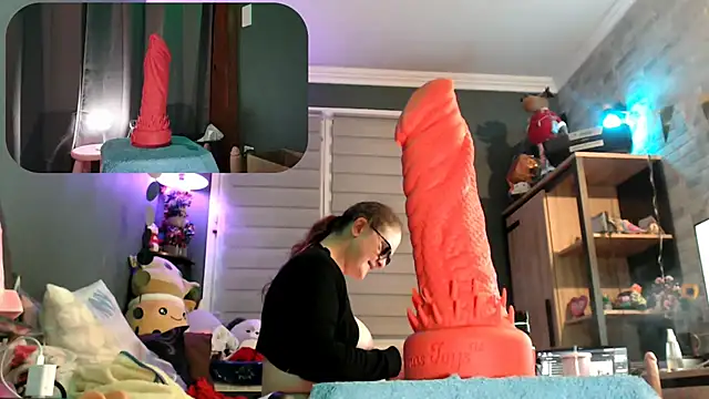 MissSluttyLeeloo - HUGE BIGBBC ASS/PUUSY AND GAPING