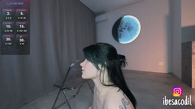 Adriana_allien - panties off