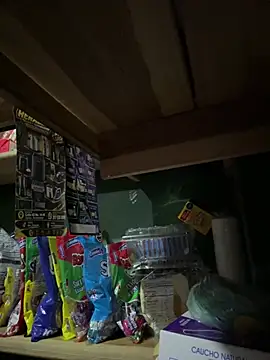 Lannabellx - Boobs in the market 🤫