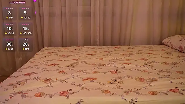 LiaGotti - pussy play