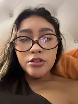 Giaa_ - SHOW BOOBS AND ASS 😈😈