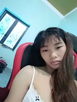 Lonalysexy - Water spray and orgasm