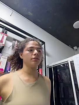 Ariferrero - lingerie in the store