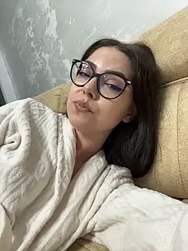 KaylaLewyss - Naughty Doggy Tease & Spanking 🔥