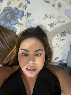 LariiHotWife - Indo embora com o cara que conheci