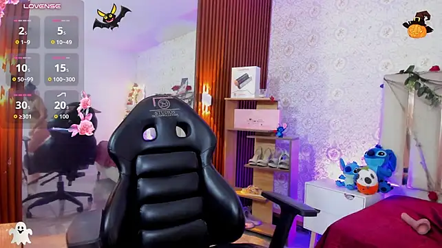 Khaterine_tay