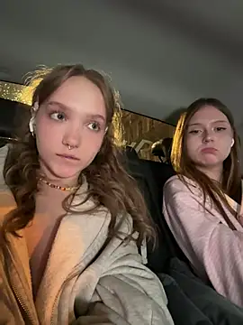 Bambi_lu - Lulu STEAL Jenny's bra! driver may see!!
