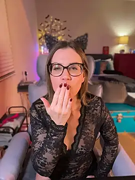 MaiseKnox - NAKED CUM W/ NORA 💦💦