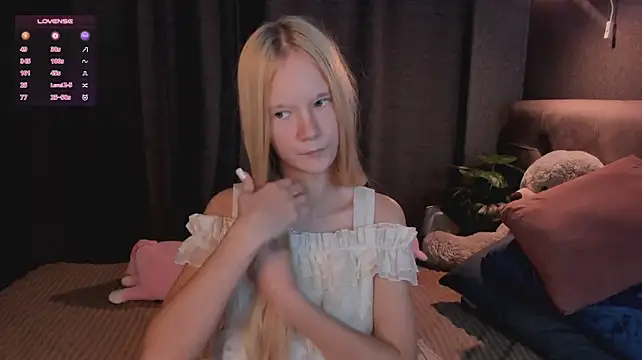 Asya_Almost - add ice on my breast + take off my top