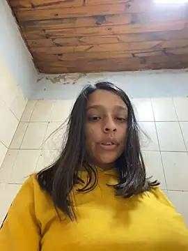 EverMore_ - Show boobs+show ass