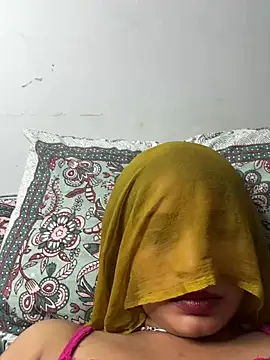 Miss_sarika76 - Boobs oil show